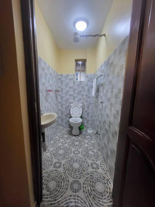 נאיוואשה Amazon House 2 Bedroom House מראה חיצוני תמונה